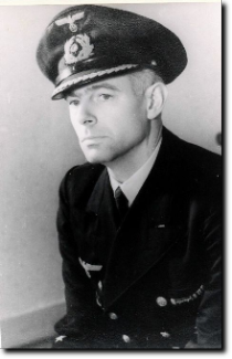 Kapitän zur See Kurt Freiwald Kommandant von U 7 und U 21, zugl. Kdt. auf U 33